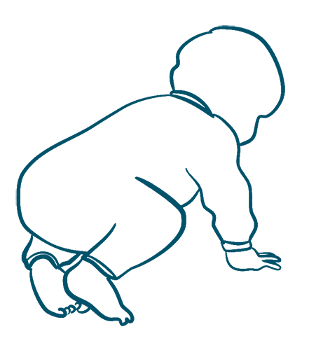 Physiotherapie für Säuglinge - Krabbelndes Baby von der Seite